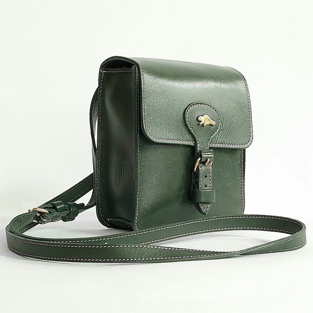 🦫🇨🇦Roots Vintage Rectangular Army Green Raw Leather Crossbody